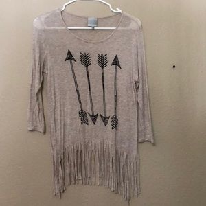 Arrow and fringe shirt